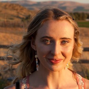 Meet your Posher, Madalyn